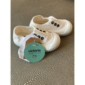 Victoria's Shoes Canvas Elastic Plimsoll EU 21/ US 5.5 NWT